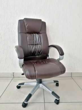 Кресло Barneo K-6 для руководителя (коричневая экокожа) в Губкинском - gubkinskiy.ok-mebel.com | фото 1