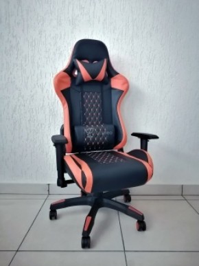 Кресло геймерское Barneo K-53 (черная экокожа оранжевые вставки) в Губкинском - gubkinskiy.ok-mebel.com | фото